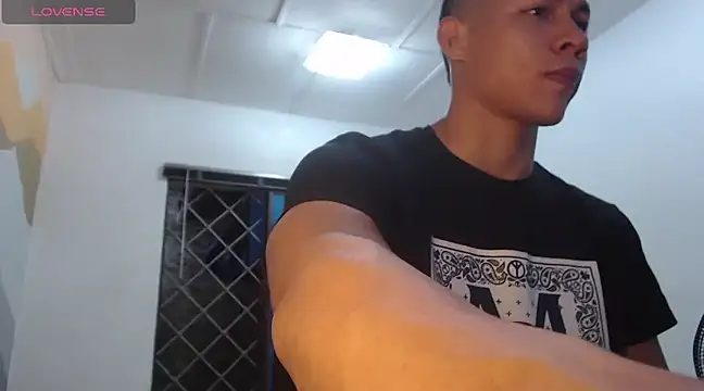 aalan foxter online show from January 29, 2025, 3:01 am