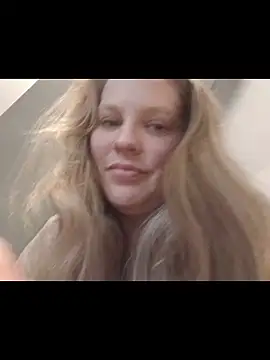 Cumonkatie online show from March 6, 2026, 5:42 pm