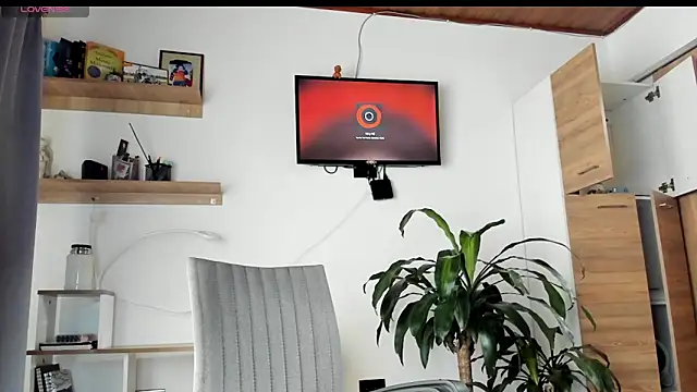 manucute 23  online show from March 29, 2026, 3:12 pm