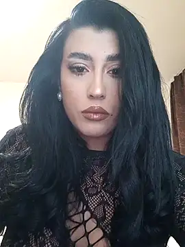 GiseleReine online show from February 22, 2025, 1:13 pm