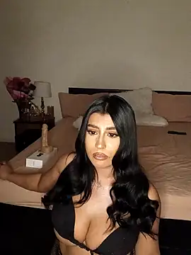 GiseleReine online show from March 9, 2025, 5:49 pm