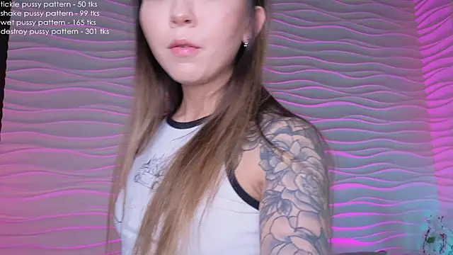 Snapshot of im_casey chatting on May 3, 2026, 10:32 am im casey online show from May 3, 2026, 10:32 am