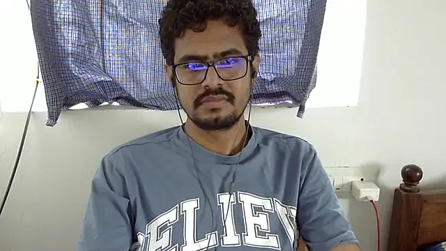 The SHY uncut online show from October 4, 2025, 4:43 am