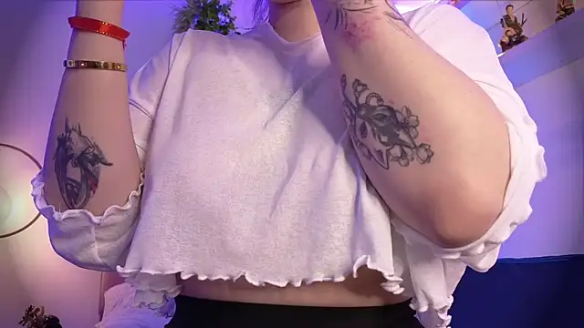 albaismynameX online show from September 27, 2025, 12:10 pm