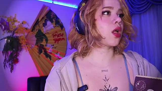 albaismynameX online show from September 29, 2025, 12:10 pm