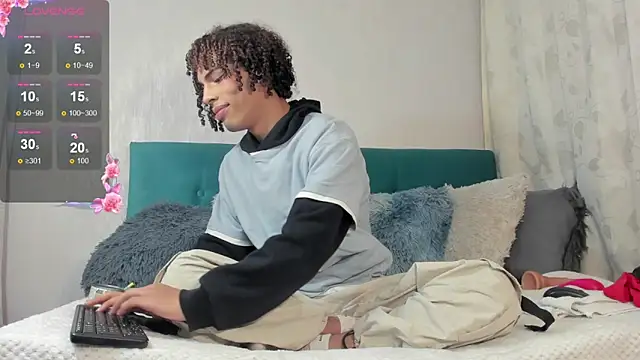 kleo helenos online show from March 2, 2025, 1:15 am