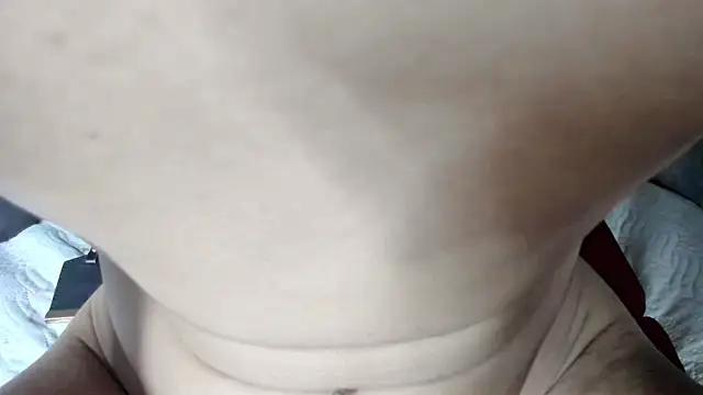 Manchita96  online show from October 7, 2025, 9:12 pm