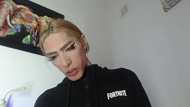 Manchita96  online show from March 9, 2026, 11:42 pm