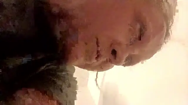 SexyB214 online show from April 19, 2026, 4:01 am