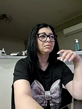 Milf Abigail online show from March 30, 2026, 1:50 am