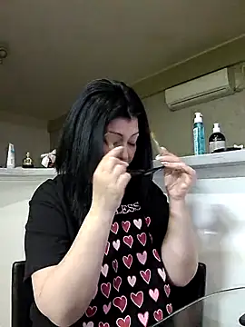 Milf Abigail online show from April 11, 2026, 1:32 am