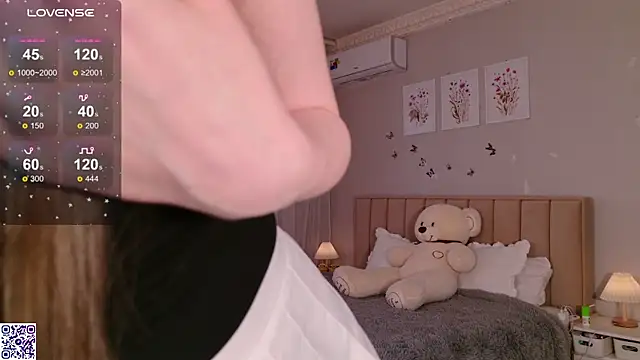 LeraKit online show from March 13, 2025, 1:40 pm