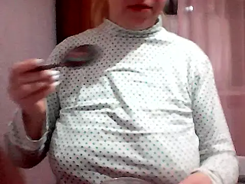 AnaXBerry online show from March 3, 2025, 5:39 pm