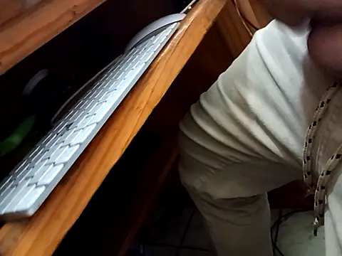 AlanDickson online show from November 3, 2025, 2:29 pm