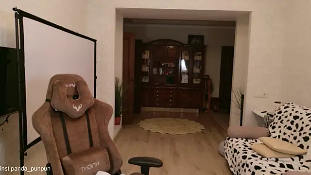 Neko Kimiko online show from February 15, 2026, 2:36 pm