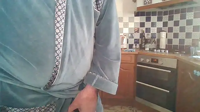 Snapshot of jakjak106 chatting on November 18, 2025, 8:52 am jakjak106 online show from November 18, 2025, 8:52 am