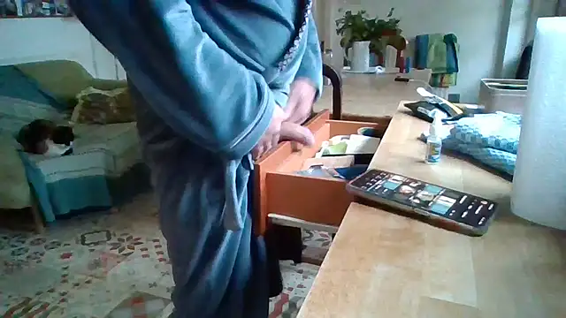 Snapshot of jakjak106 chatting on December 1, 2025, 10:31 am jakjak106 online show from December 1, 2025, 10:31 am