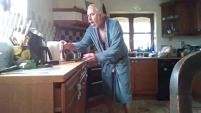 Snapshot of jakjak106 chatting on April 15, 2026, 7:48 am jakjak106 online show from April 15, 2026, 7:48 am