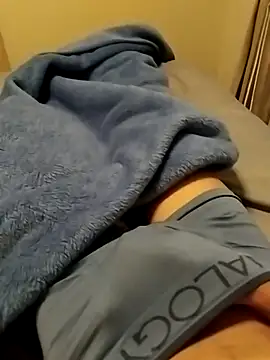 Snapshot of dotadosp90 chatting on November 17, 2025, 10:32 am dotadosp90 online show from November 17, 2025, 10:32 am