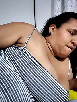 Mia Adell 11 online show from February 1, 2025, 4:56 am