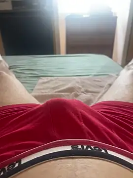 Maxxxooouuu online show from May 26, 2026, 12:01 pm