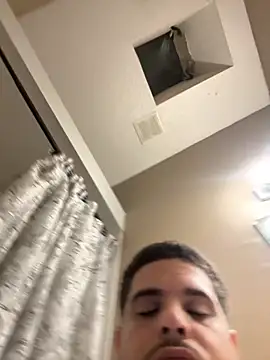 bigitaliandic online show from October 21, 2025, 8:48 am