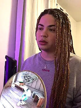 MelSaunders online show from December 6, 2024, 6:37 am