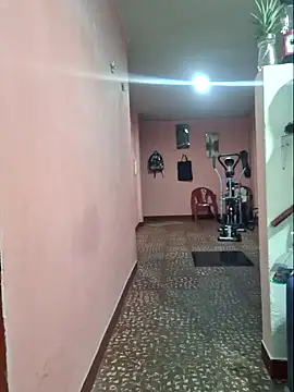 gatadeojosclaros online show from February 19, 2025, 10:20 pm