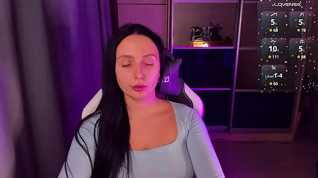 Christy Calypso online show from January 4, 2025, 11:27 pm