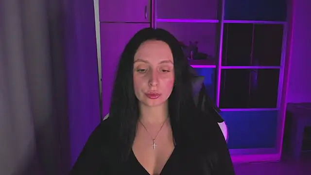 Christy Calypso online show from May 17, 2026, 3:52 pm