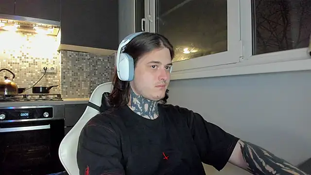  torfin  online show from December 1, 2024, 8:31 pm