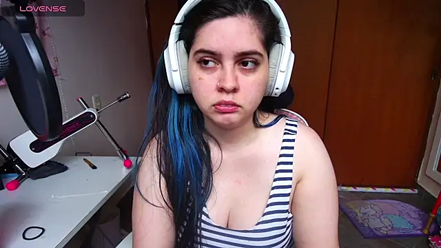 Vallolet Spencer online show from February 6, 2025, 12:05 pm