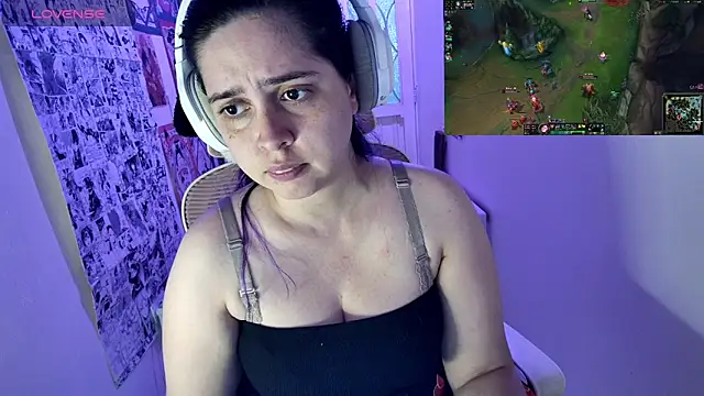 Vallolet Spencer online show from February 25, 2026, 4:00 am