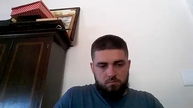 Dat1994 online show from February 11, 2025, 4:35 pm