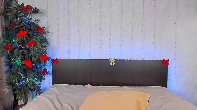 Milana Crystal  online show from December 31, 2024, 11:20 am