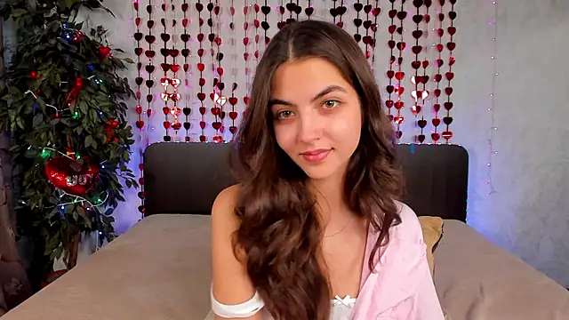 Milana Crystal  online show from February 10, 2025, 11:25 am