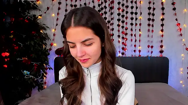 Milana Crystal  online show from February 11, 2026, 8:08 am