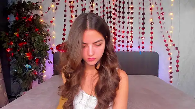 Milana Crystal  online show from March 1, 2026, 8:16 am