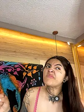 Cori Paige online show from October 15, 2025, 3:39 am