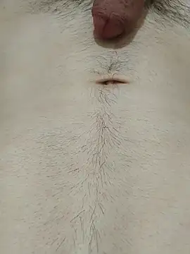 Adee21e online show from October 5, 2025, 9:56 pm