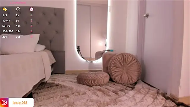 Lexie-red online show from February 19, 2025, 10:42 pm