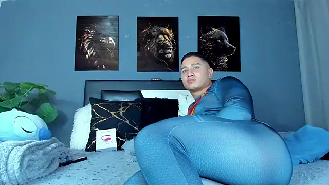 francesco evan online show from November 4, 2025, 9:47 pm