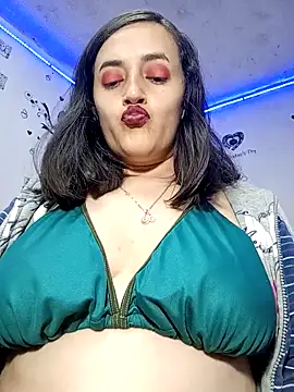 anndreapds online show from October 3, 2025, 5:10 pm