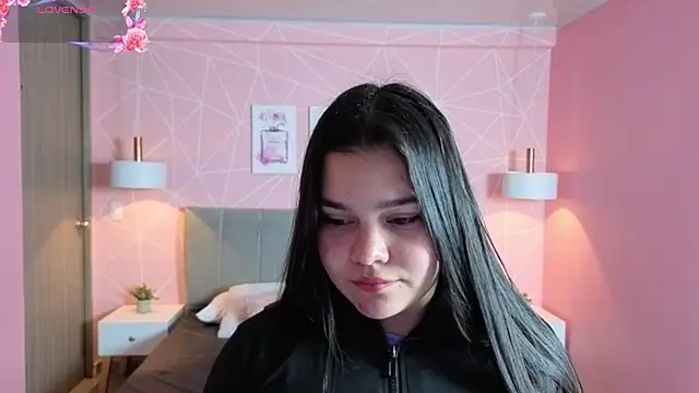 Snapshot of zara__sweet chatting on July 10, 2026, 3:03 pm zara sweet online show from July 10, 2026, 3:03 pm