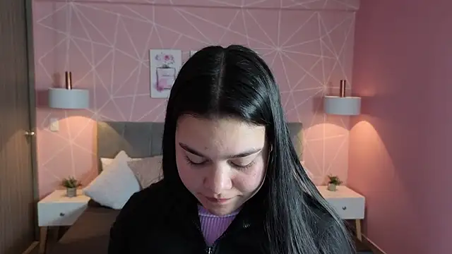 Snapshot of zara__sweet chatting on July 15, 2026, 2:11 pm zara sweet online show from July 15, 2026, 2:11 pm