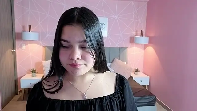 Snapshot of zara__sweet chatting on July 29, 2026, 3:32 pm zara sweet online show from July 29, 2026, 3:32 pm