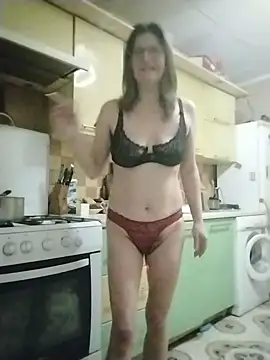  angel naturally  online show from February 10, 2025, 4:52 am