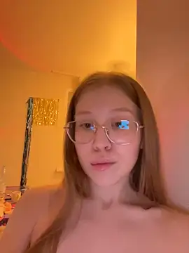 Eva Weyne online show from January 3, 2025, 8:11 pm