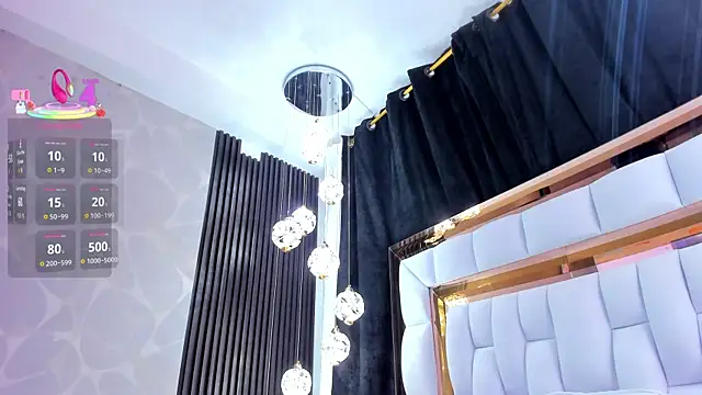 SarayRoyse online show from September 10, 2025, 7:36 pm