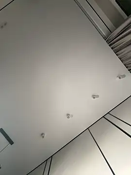 Sweet  Milly online show from February 27, 2026, 5:46 pm